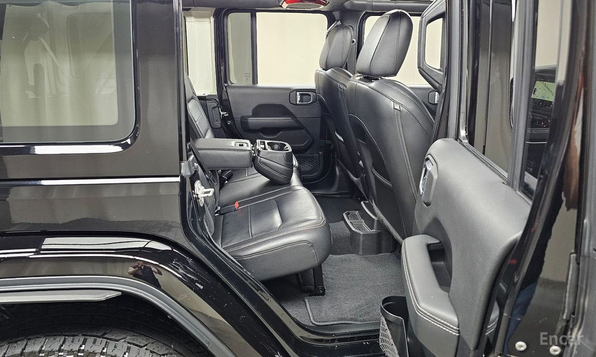 Wrangler (JL)2.0 Overland Power Top 4 Door 13