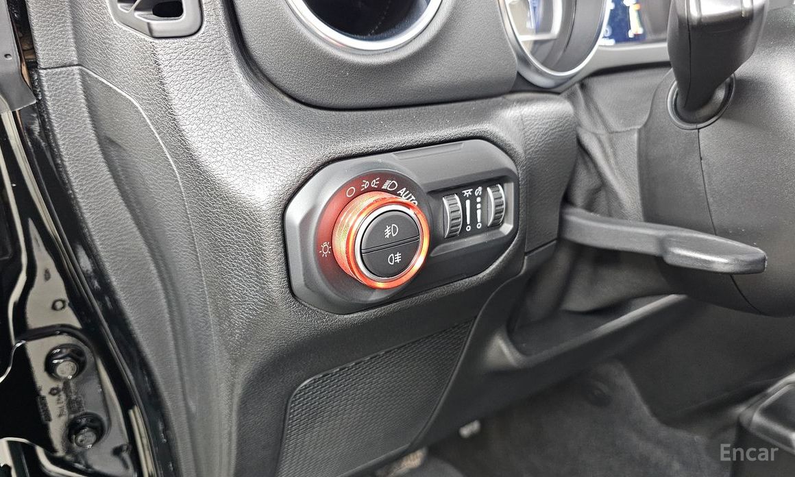 Wrangler (JL)2.0 Overland Power Top 4 Door 15