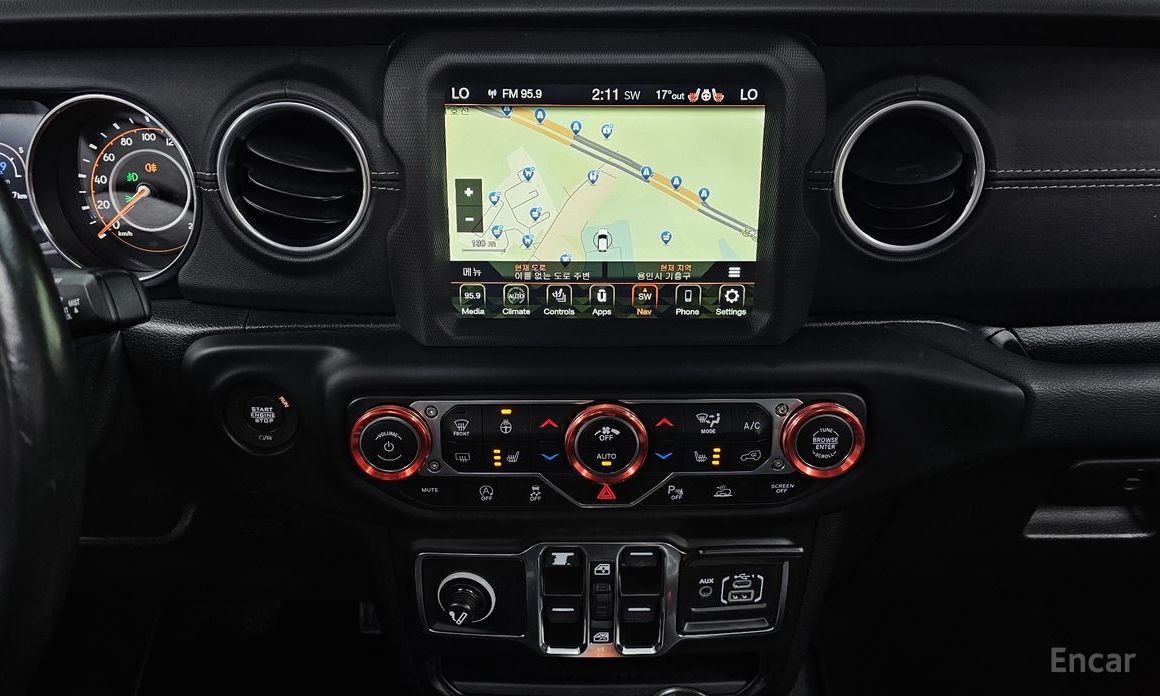 Wrangler (JL)2.0 Overland Power Top 4 Door 16