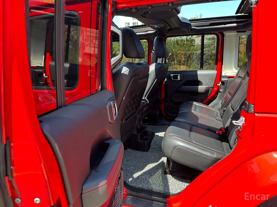 Wrangler (JL)2.0 Rubicon Power Top 4 Door China Manufacturer 12