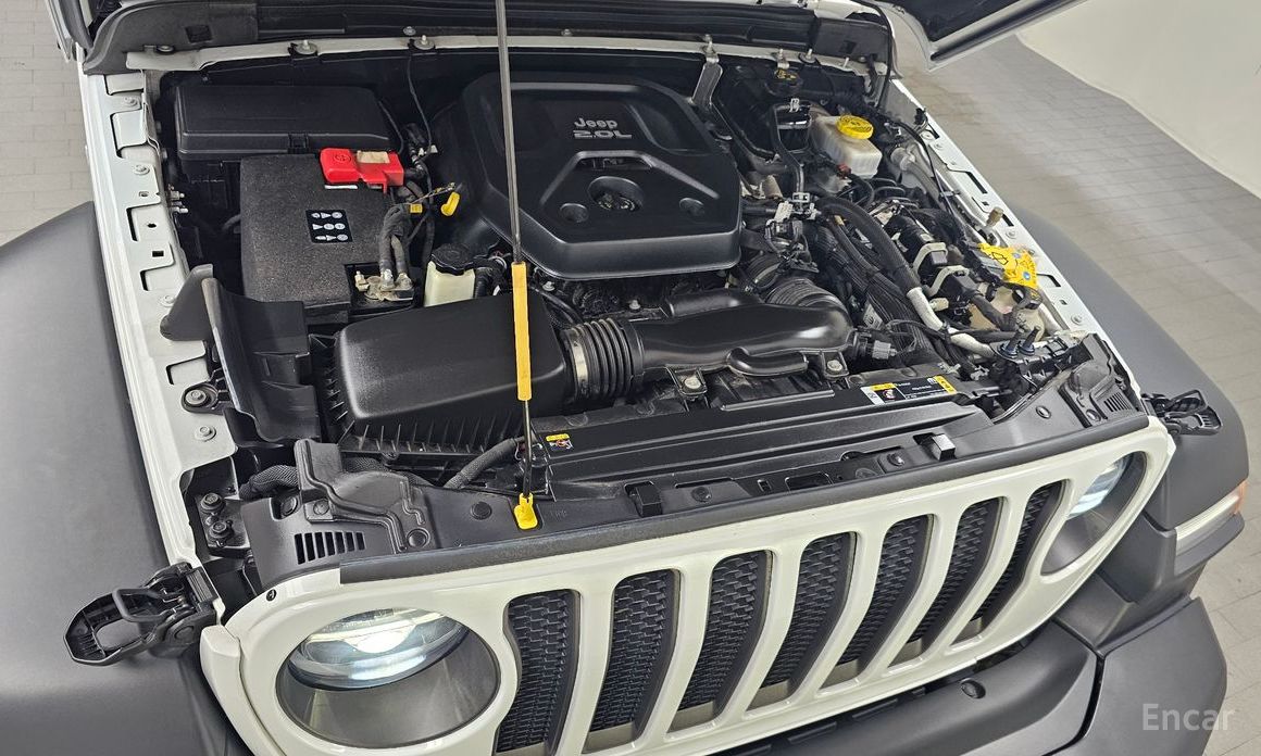 Wrangler (JL)2.0 Rubicon Power Top 4 Door China Manufacturer 7