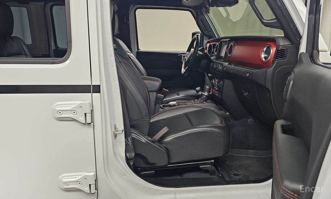 Wrangler (JL)2.0 Rubicon Power Top 4 Door China Manufacturer 12