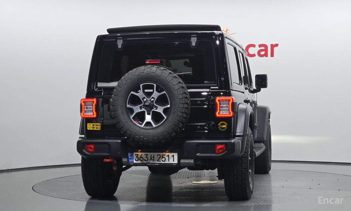 Wrangler (JL)2.0 Rubicon Power Top 4 Door China Manufacturer 5