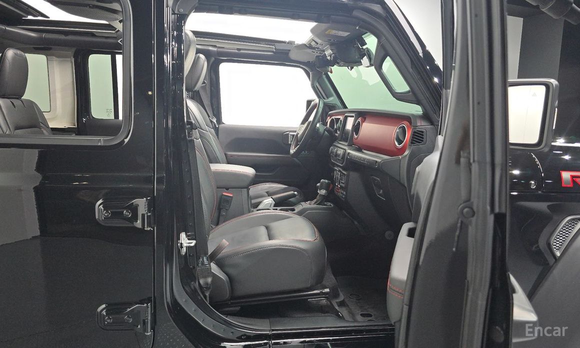Wrangler (JL)2.0 Rubicon Power Top 4 Door China Manufacturer 11