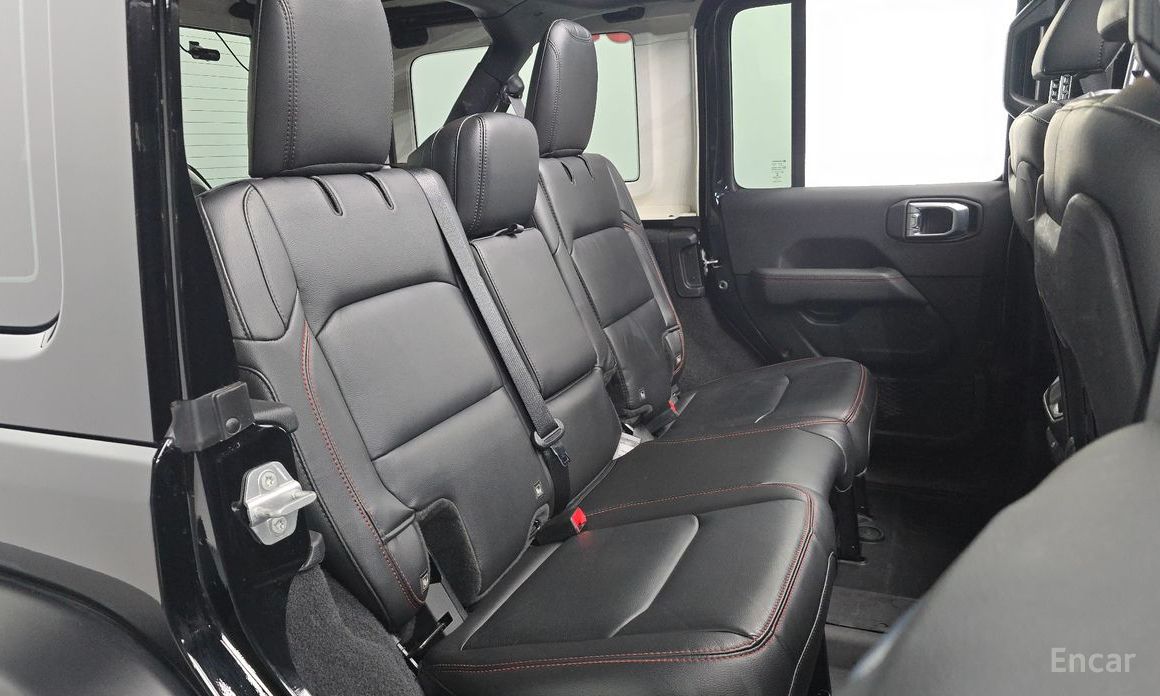 Wrangler (JL)2.0 Rubicon Power Top 4 Door China Manufacturer 13