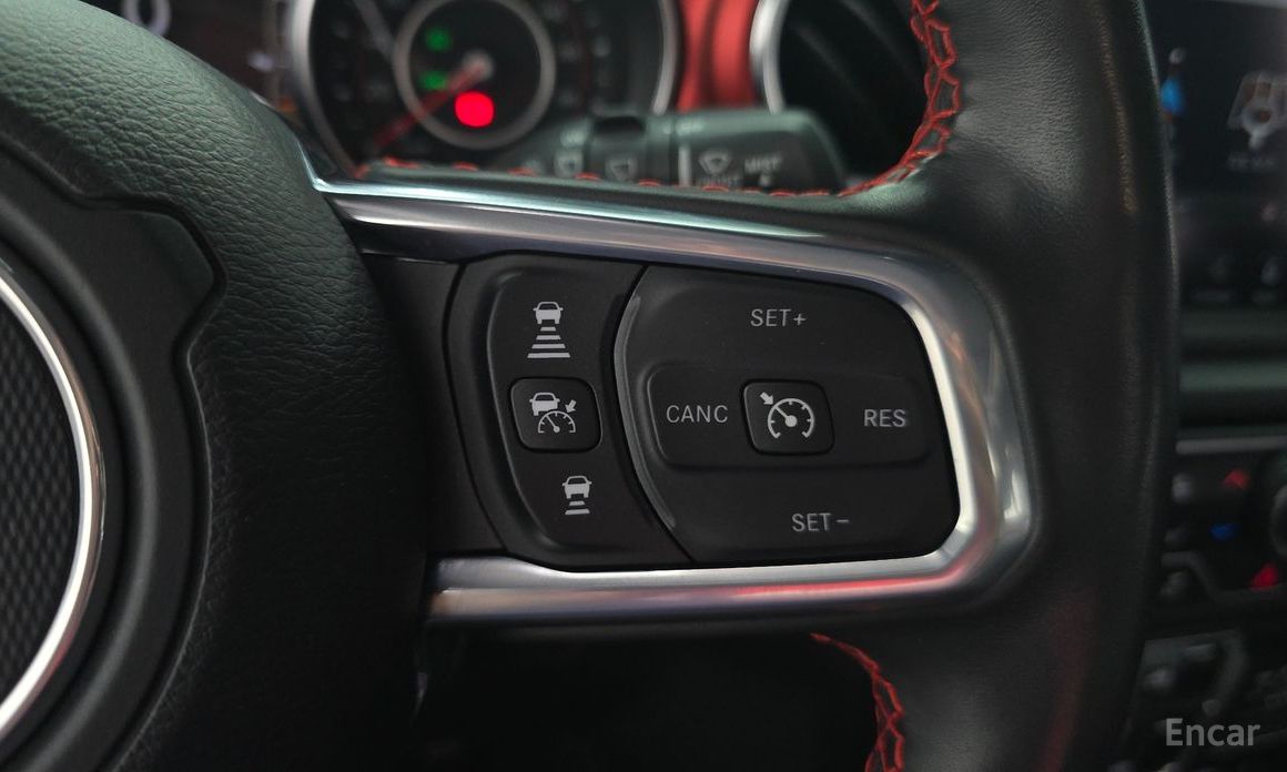 Wrangler (JL)2.0 Rubicon Power Top 4 Door China Manufacturer 17