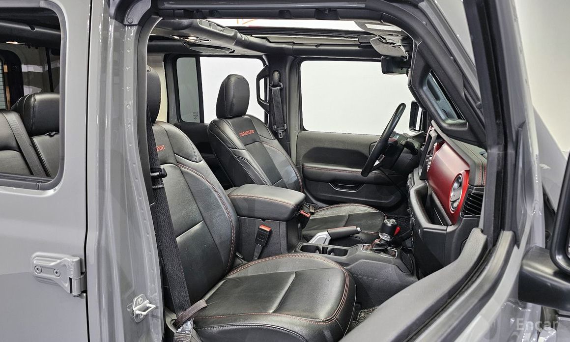 Wrangler (JL)2.0 Rubicon Power Top 4 Door China Manufacturer 13