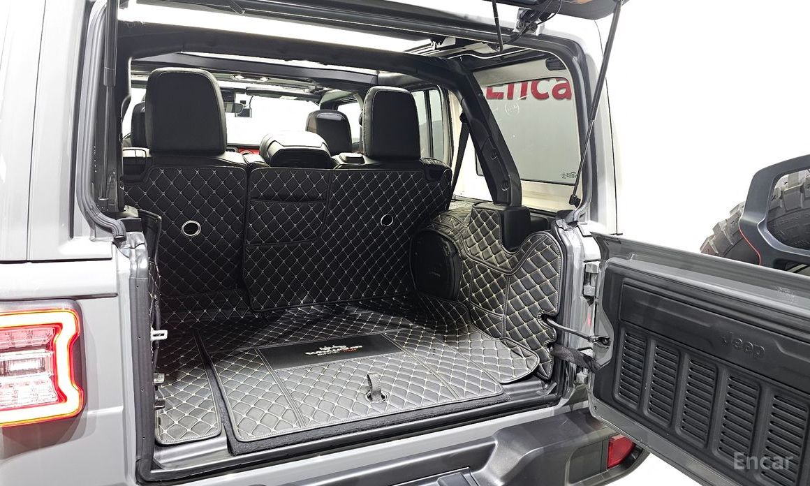 Wrangler (JL)2.0 Rubicon Power Top 4 Door China Manufacturer 20
