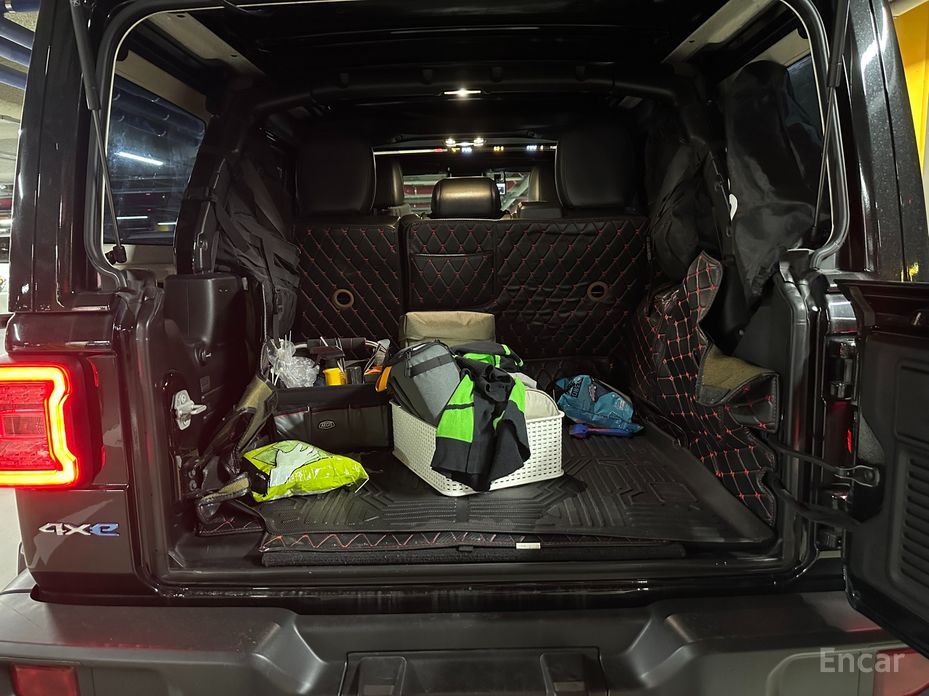 Jeep Wrangler (JL) 2.0 Overland Power Top 4 Door 4xe №7