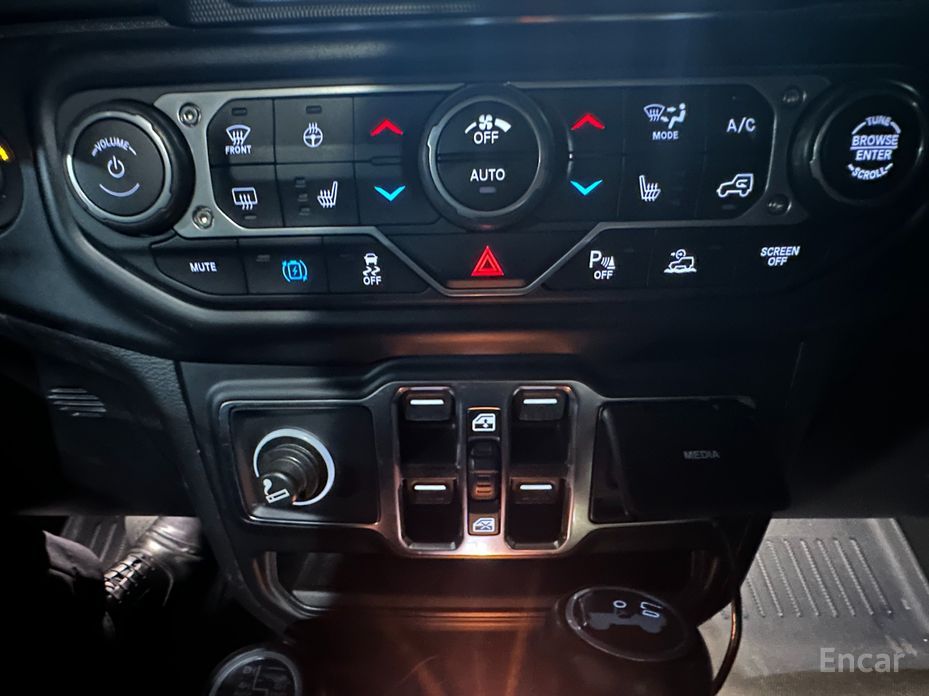 Jeep Wrangler (JL) 2.0 Overland Power Top 4 Door 4xe №16