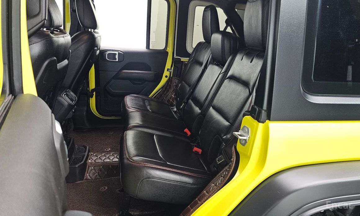 Jeep Wrangler (JL) 2.0 Rubicon 4-Door High Velocity Edition №13