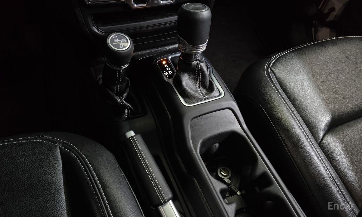 Wrangler (JL) 2.0 Sahara Power Top 4 Door 4xe 10