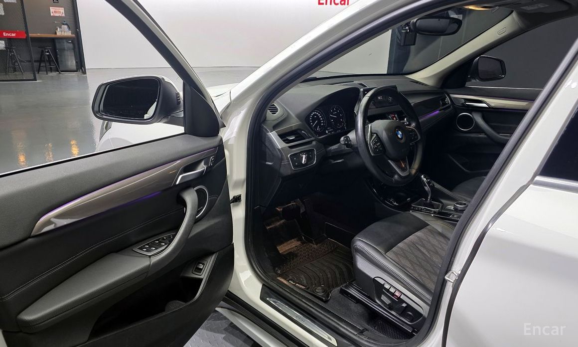 X1 (F48)xDrive 18d xLine 11