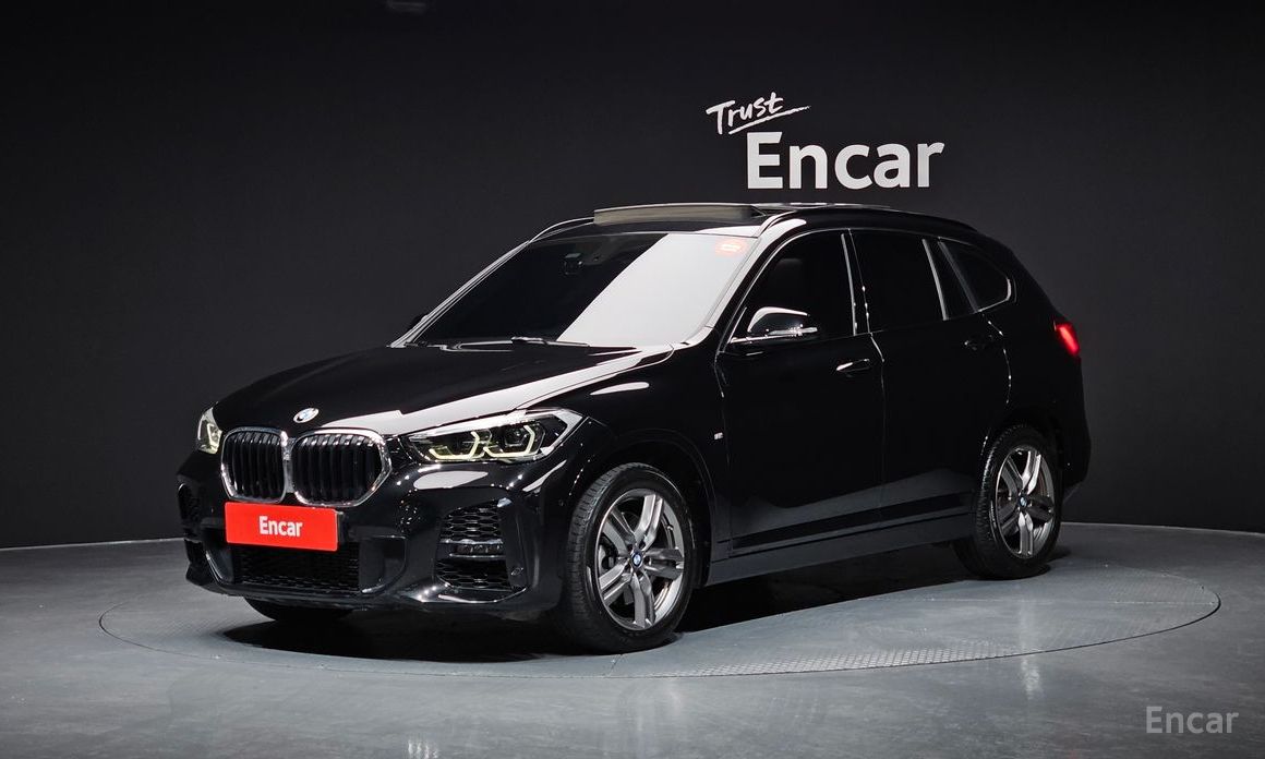 X1 (F48)xDrive 20i M Sport 2