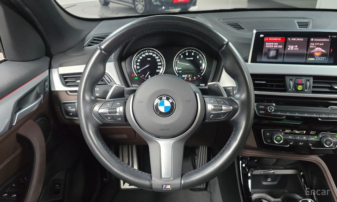 X1 (F48)xDrive 20i M Sport 14