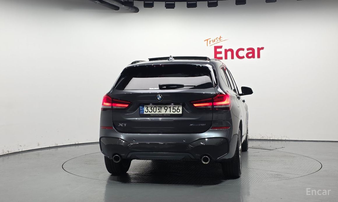 X1 (F48)xDrive 20i M Sport 5