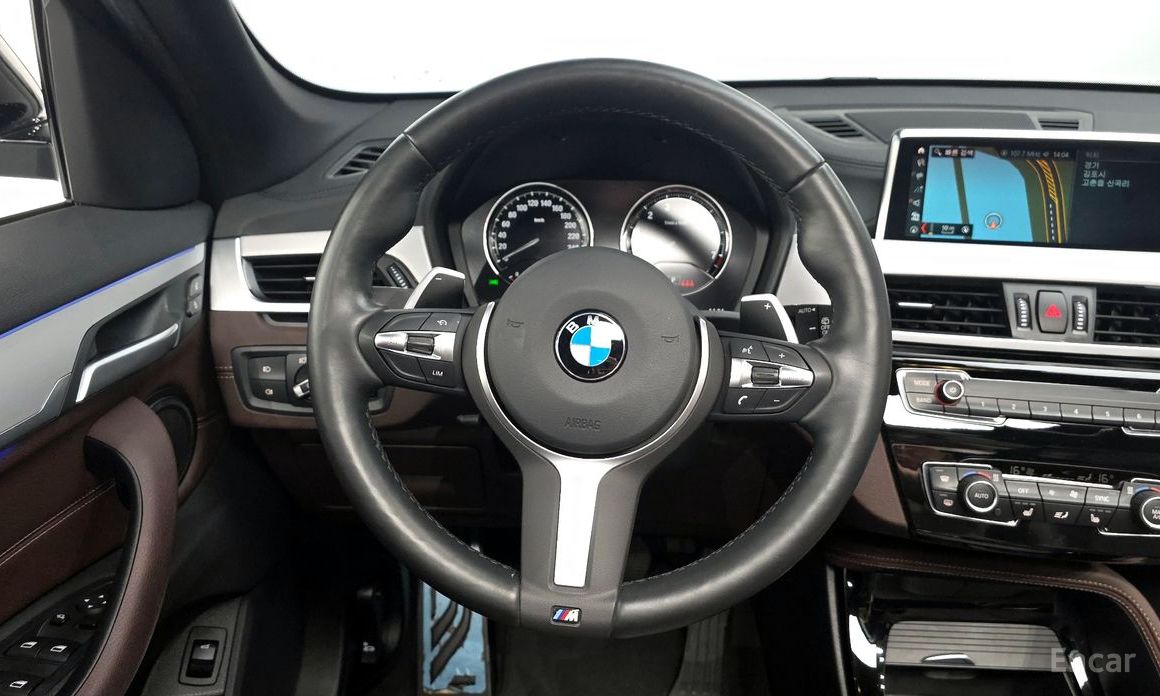 X1 (F48)xDrive 20i M Sport 14