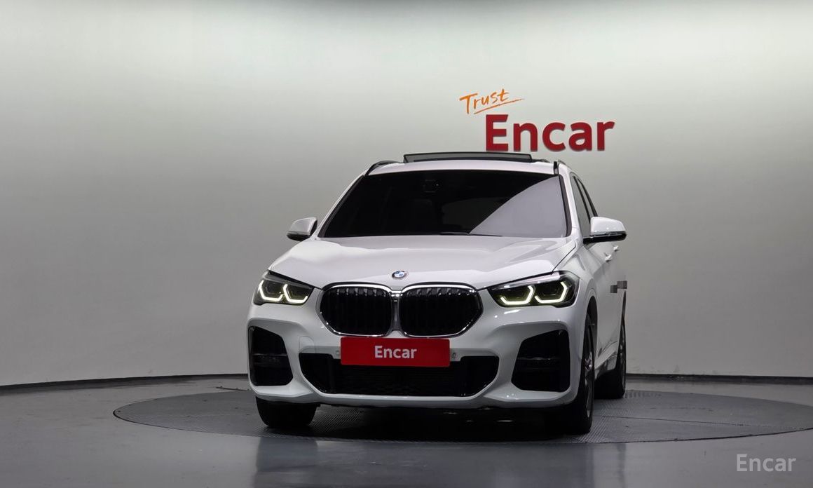 X1 (F48)xDrive 20i M Sport 4