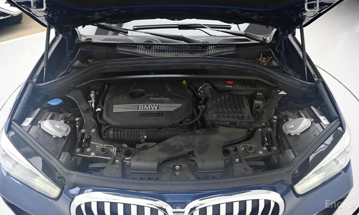 BMW X1 (F48)xDrive 20i xLine №7