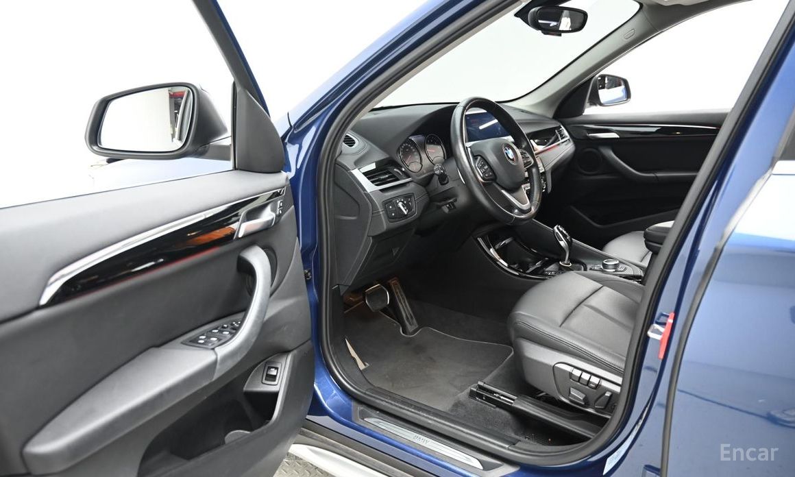 BMW X1 (F48)xDrive 20i xLine №12