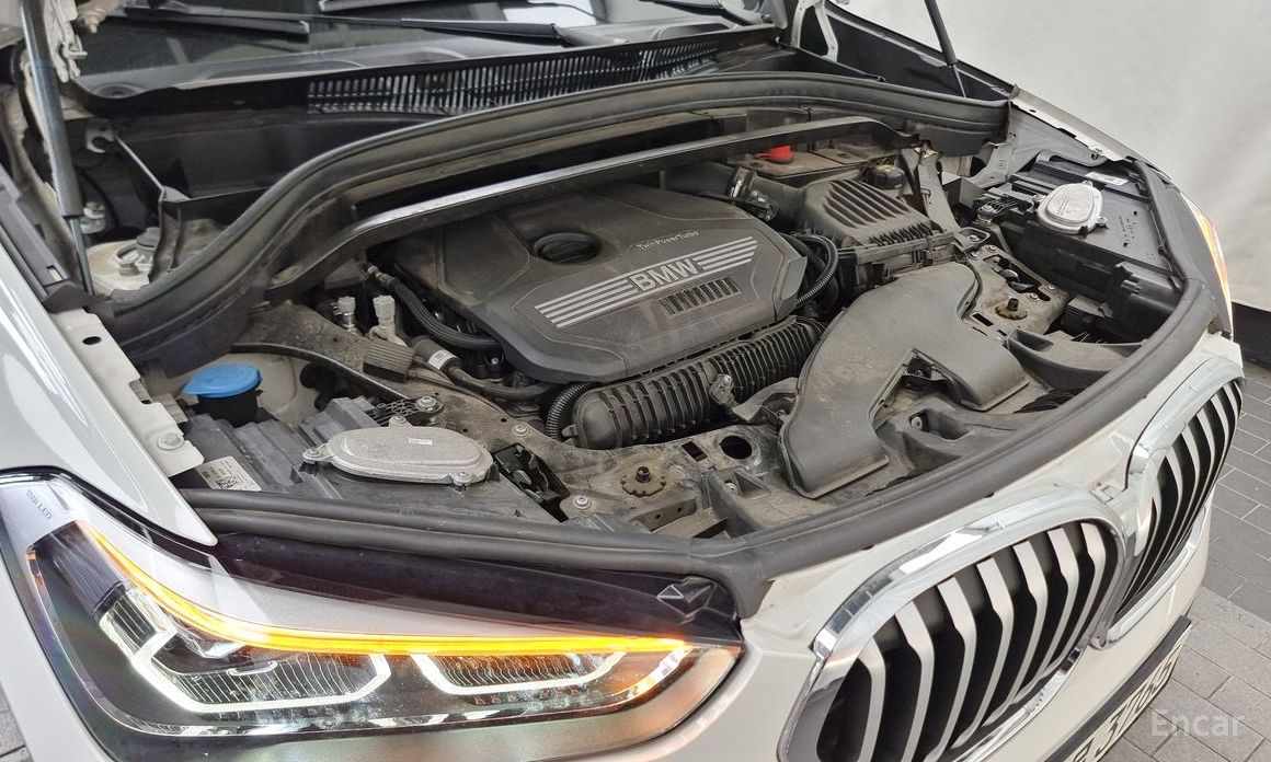 X1 (F48)xDrive 20i xLine 7