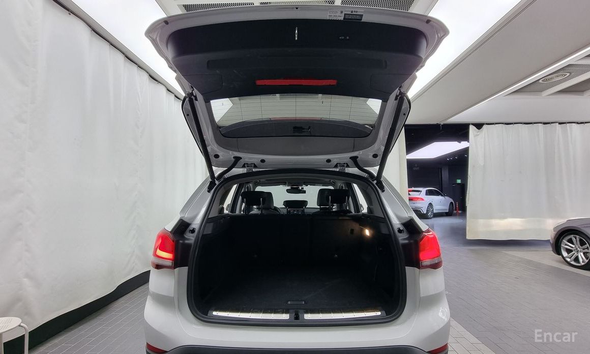 X1 (F48)xDrive 20i xLine 21