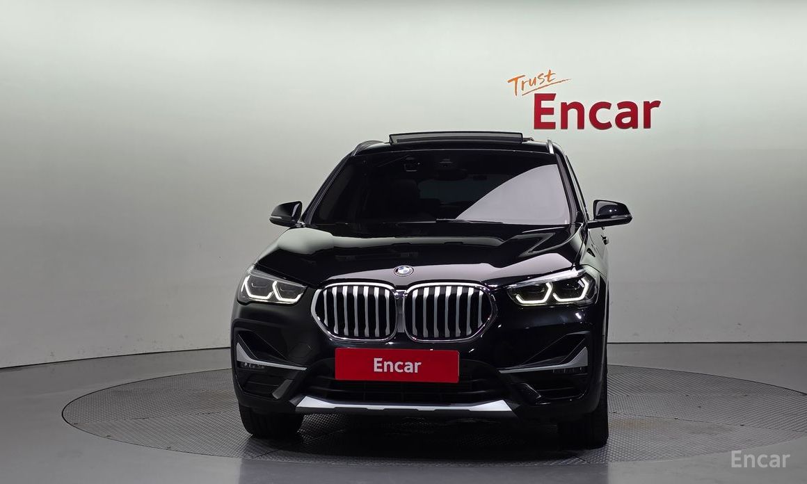 X1 (F48)xDrive 20i xLine 4