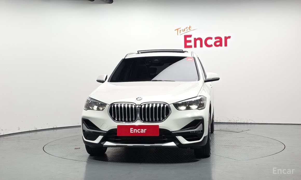 X1 (F48)xDrive 20i xLine 4