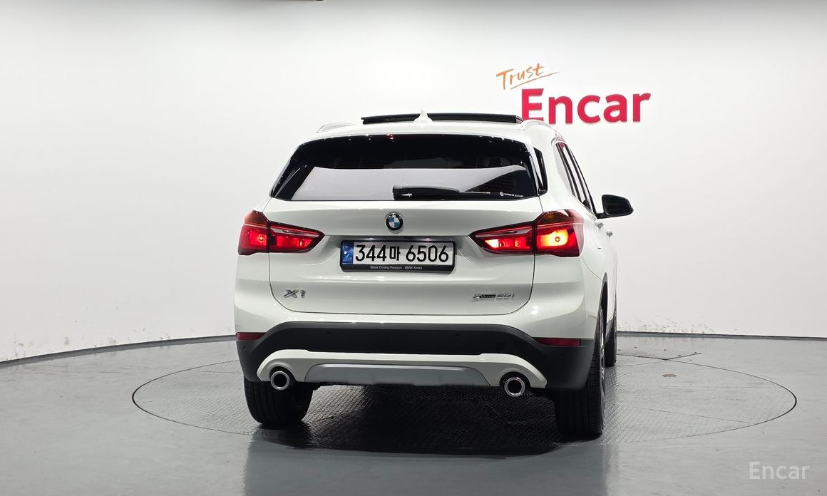 X1 (F48)xDrive 20i xLine 5