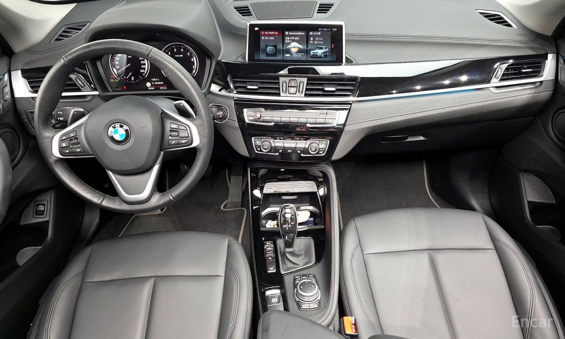 X1 (F48)xDrive 20i xLine 8