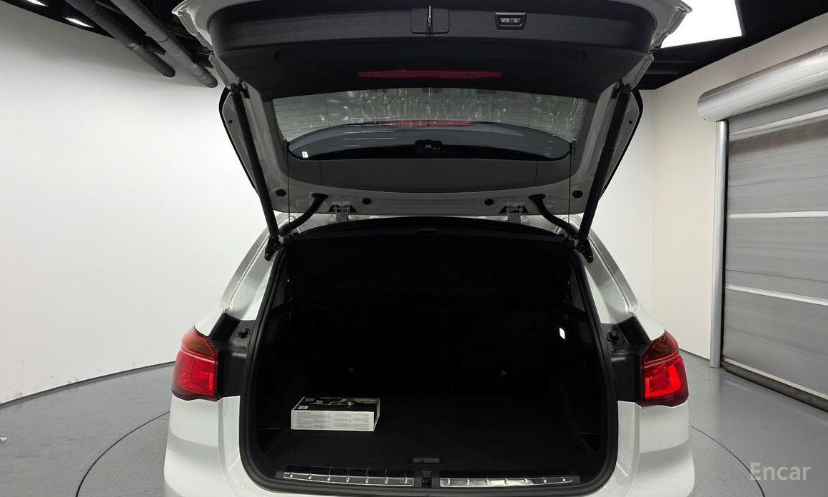 X1 (F48)xDrive 20i xLine 21
