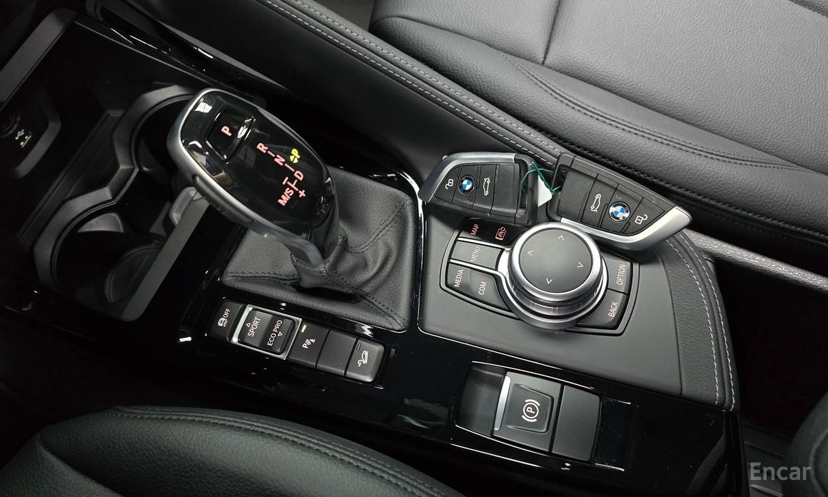 BMW X1 (F48)xDrive 20i xLine №10