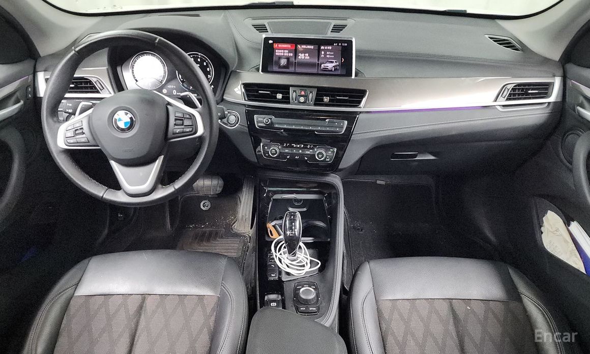 BMW X1 (F48)xDrive 20i xLine №8