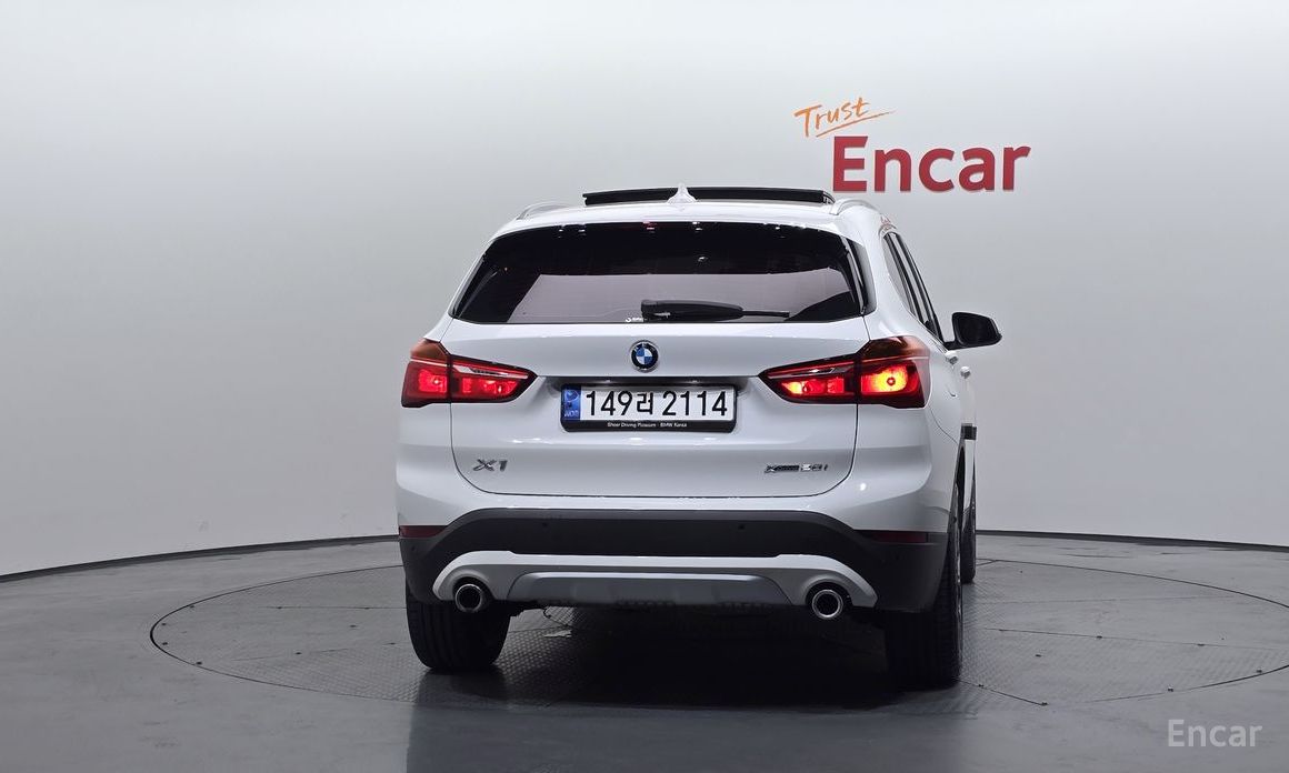 X1 (F48)xDrive 20i xLine 5