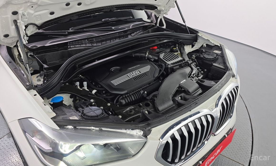 X1 (F48)xDrive 20i xLine 7