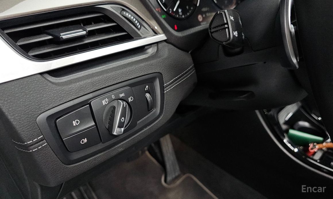 X1 (F48)xDrive 20i xLine 19