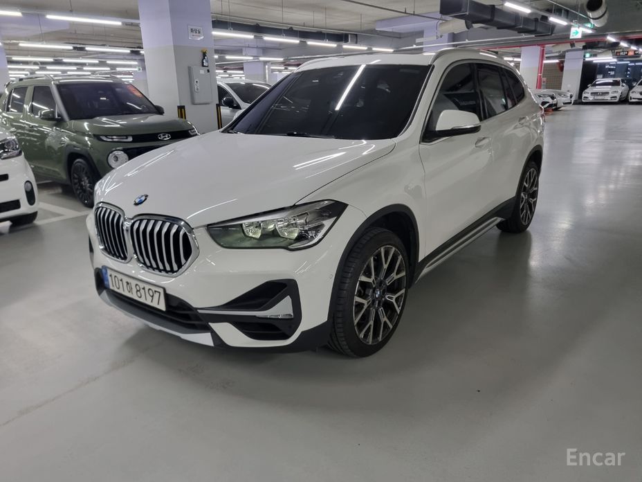 X1 (F48)xDrive 20i xLine 4