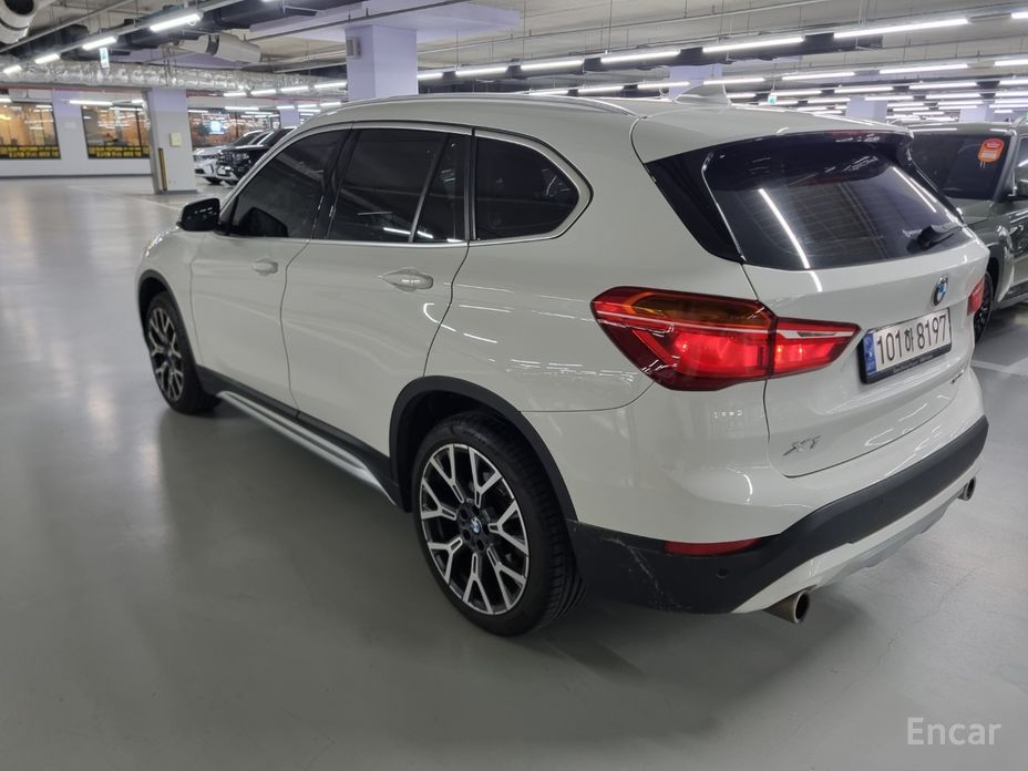 X1 (F48)xDrive 20i xLine 5