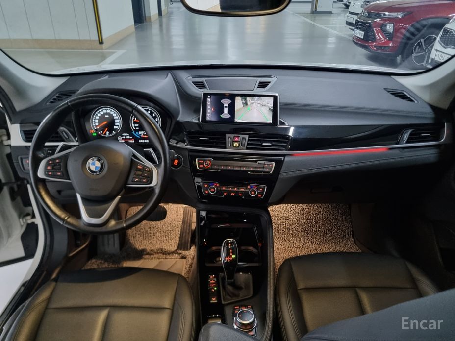 X1 (F48)xDrive 20i xLine 8
