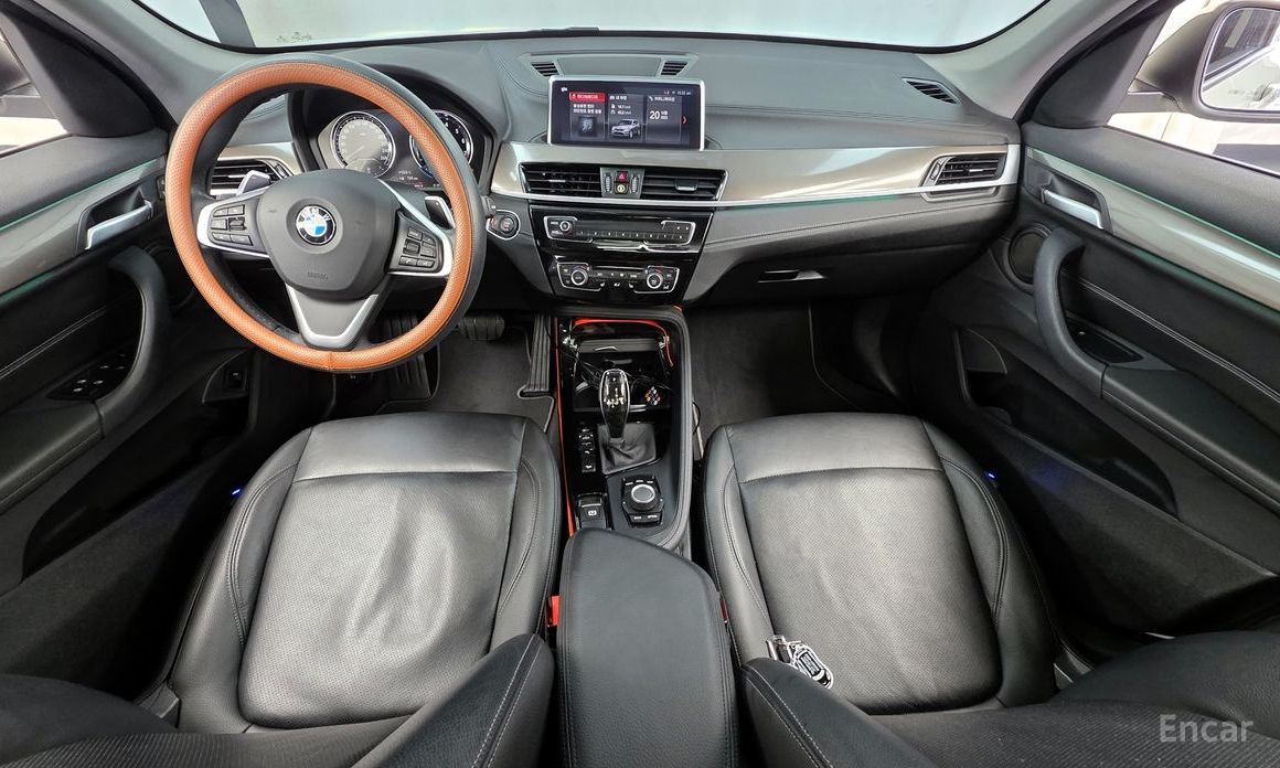 X1 (F48)xDrive 20i xLine 8