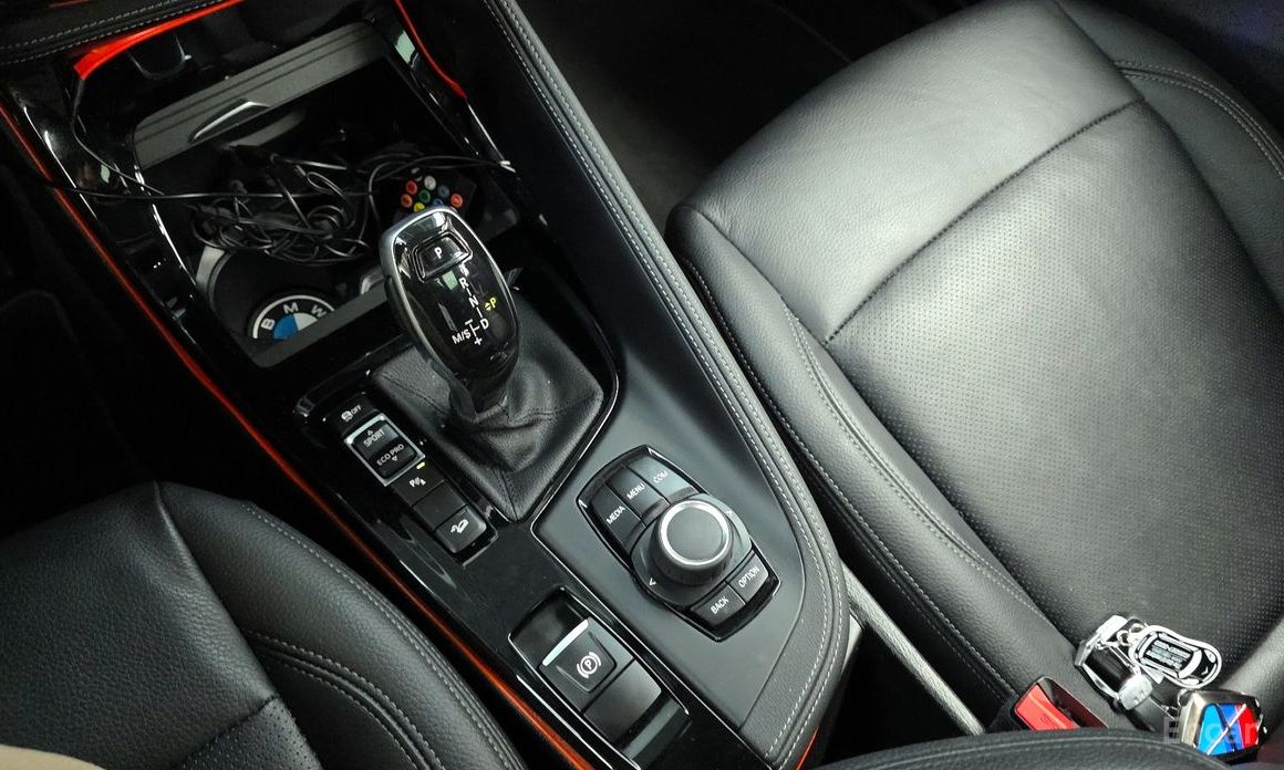 X1 (F48)xDrive 20i xLine 10
