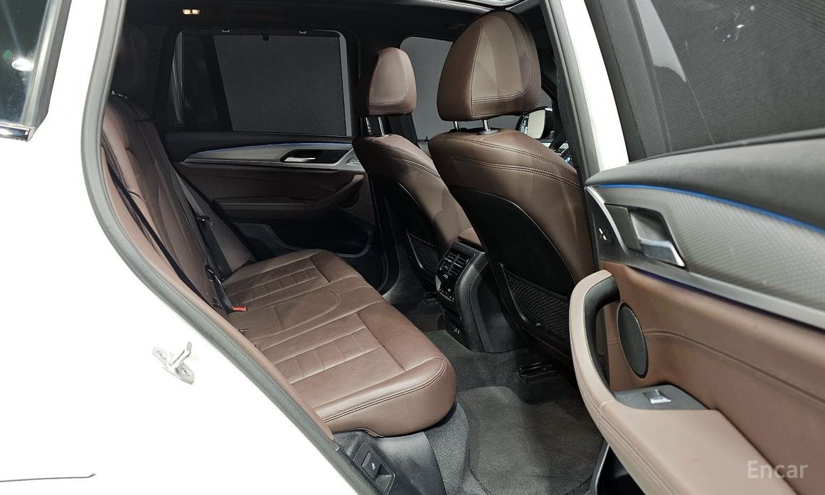X3 (G01) xDrive 30e M Sports Online Exclusive Edition 12