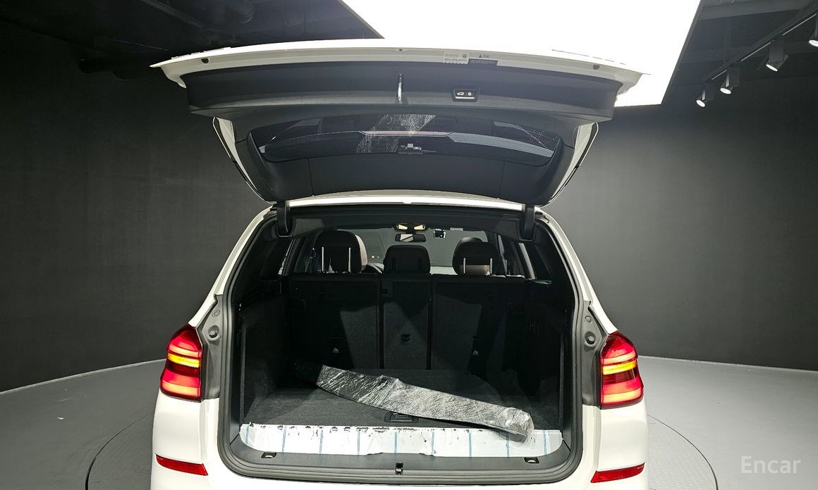X3 (G01) xDrive 30e M Sports Online Exclusive Edition 21