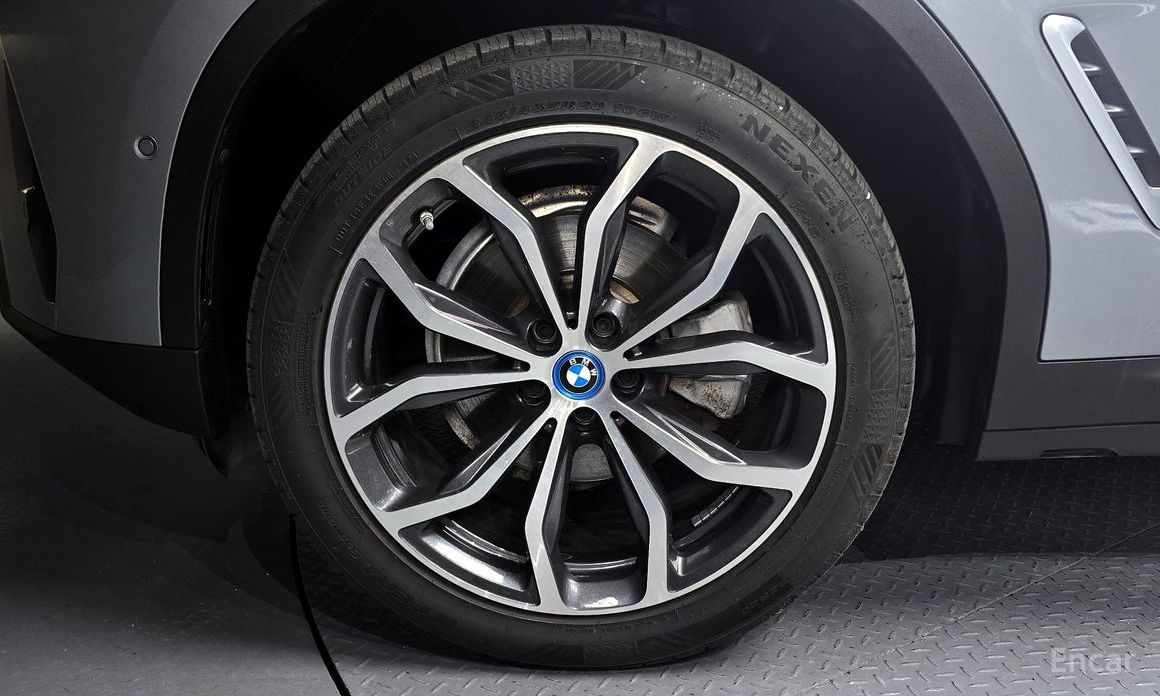 X3 (G01)xDrive 30e 6