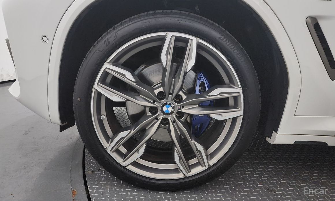 X3 (G01)xDrive M40i 6