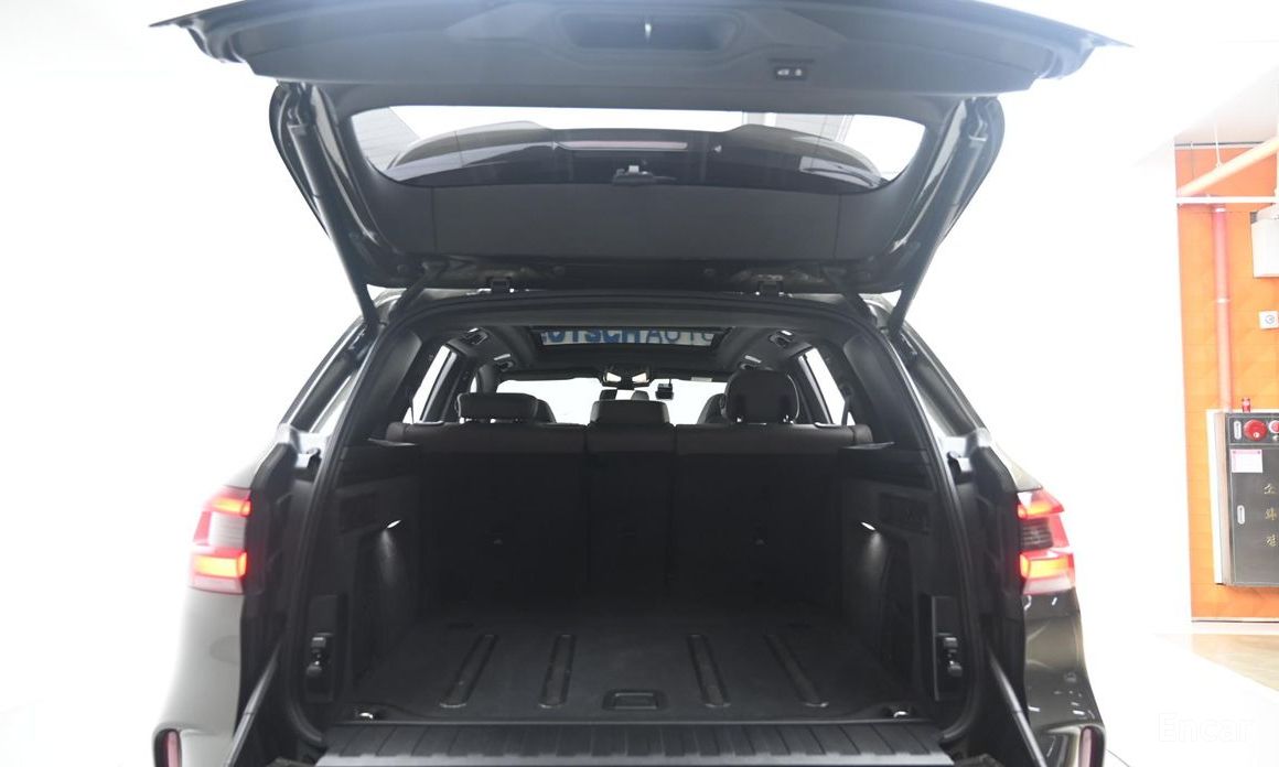 X5M (G05) 4.4 Competition 14