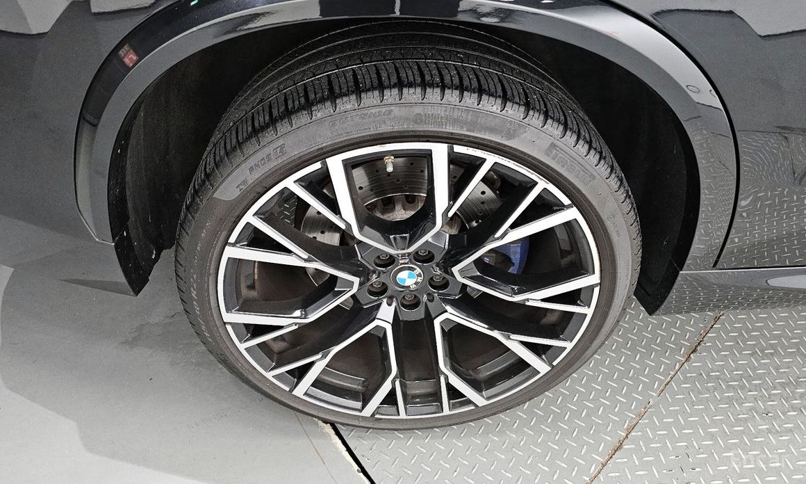 X5M (G05) 4.4 Competition 6