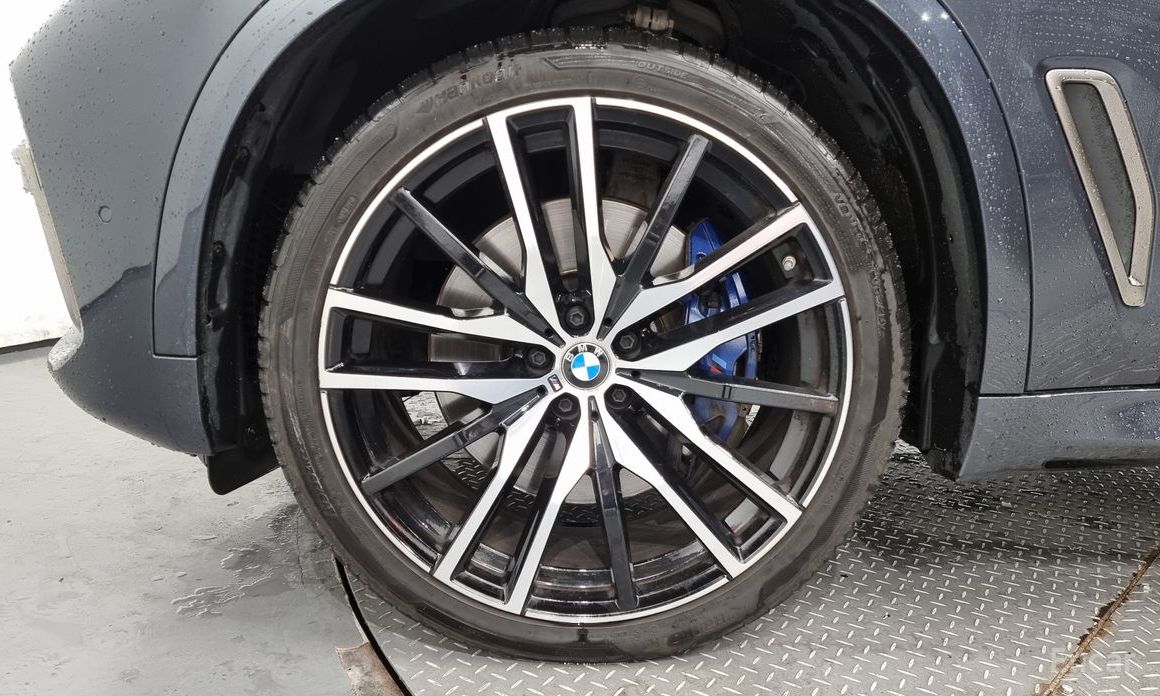 X5 (G05)M50d 6