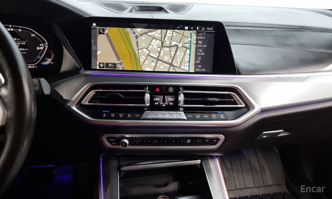 X5 (G05)M50i 15