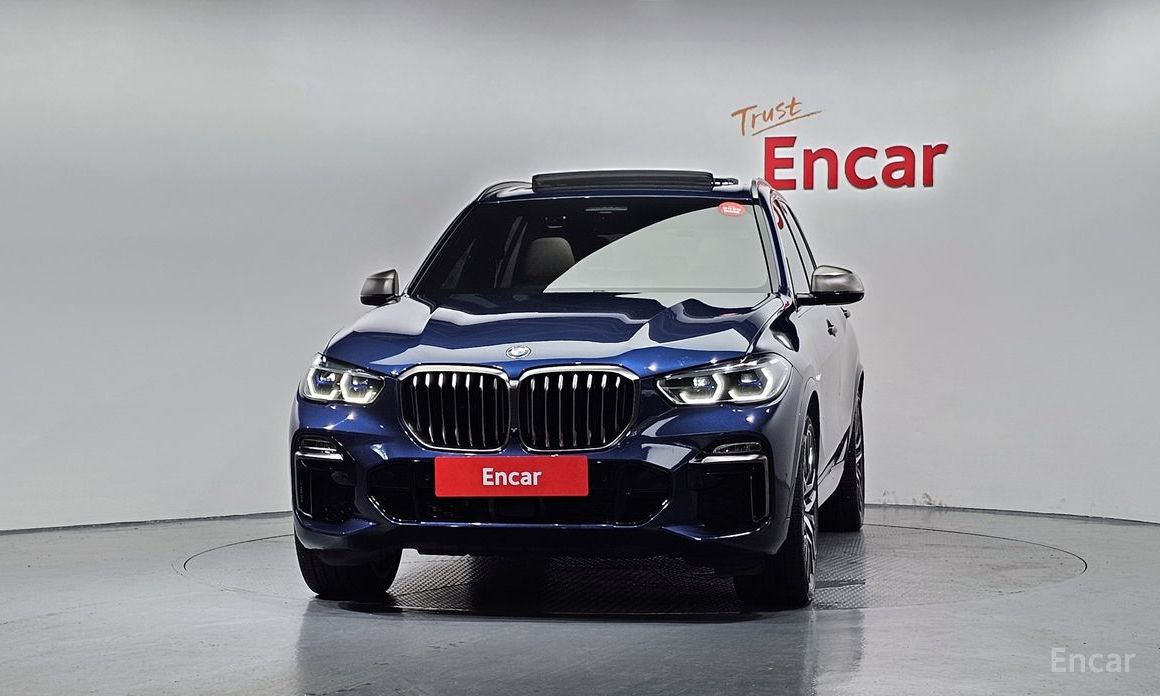 X5 (G05)M50i 4
